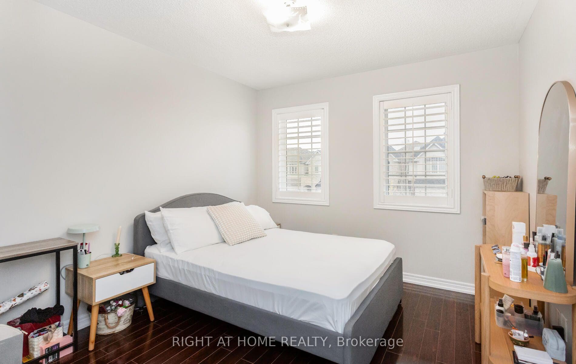 2419 Wasaga Drive photo 23