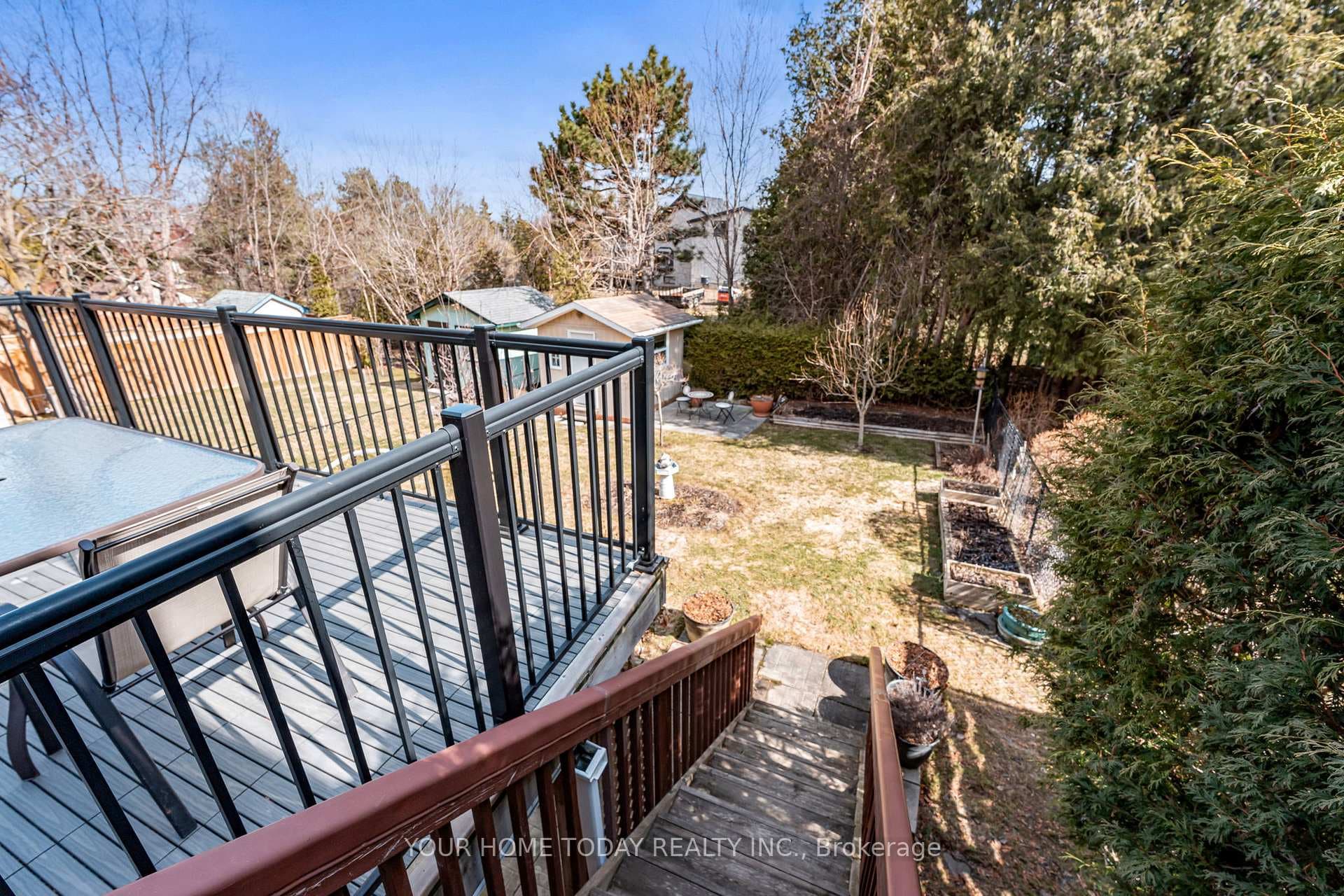 62 Davis Crescent photo 45