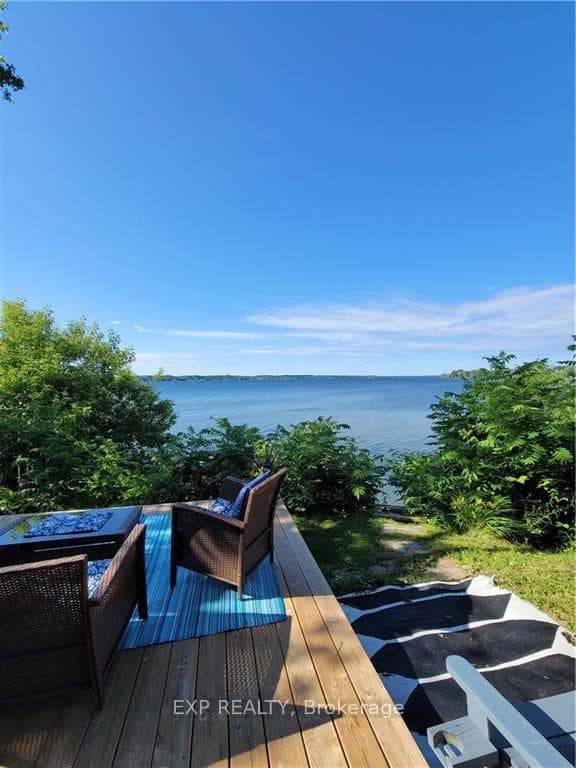 1521 MYERS Point photo 3