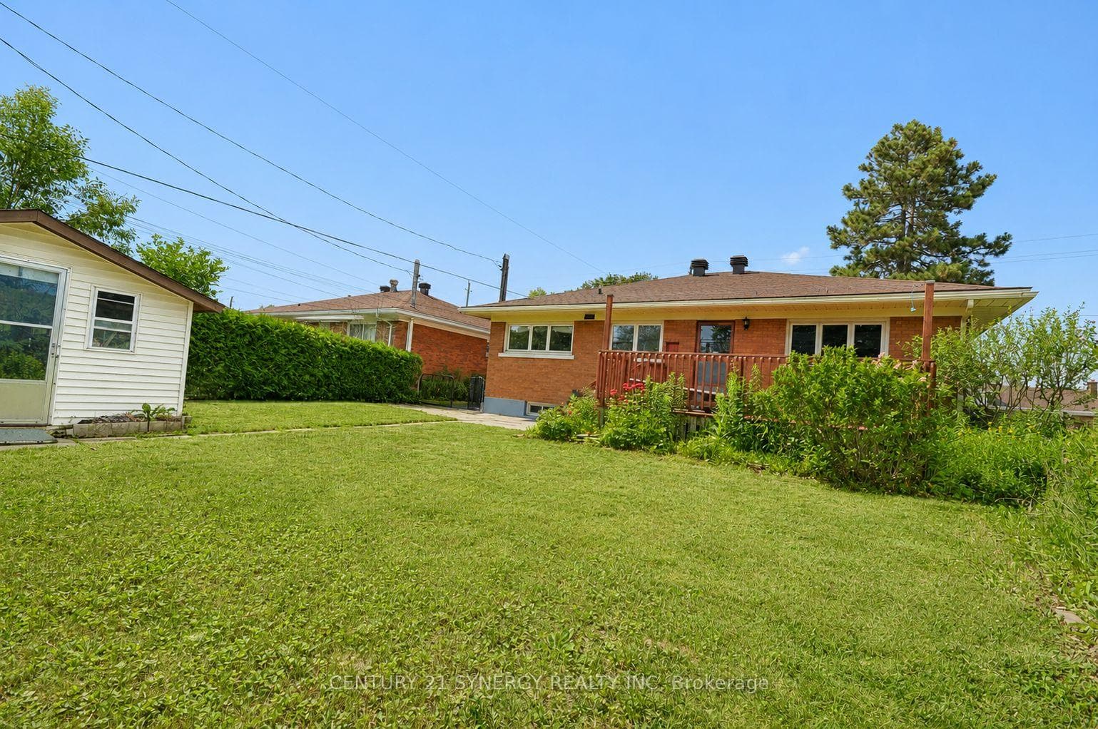 2148 Iris Street photo 28