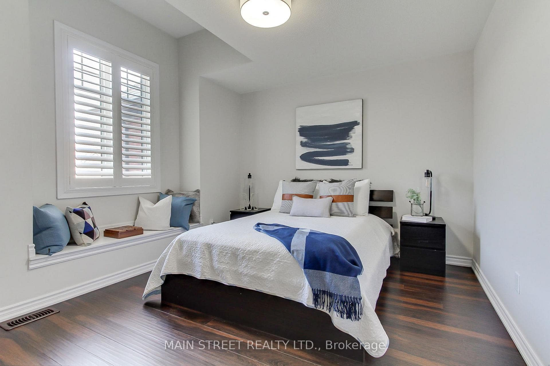1137 Stantin Street photo 31