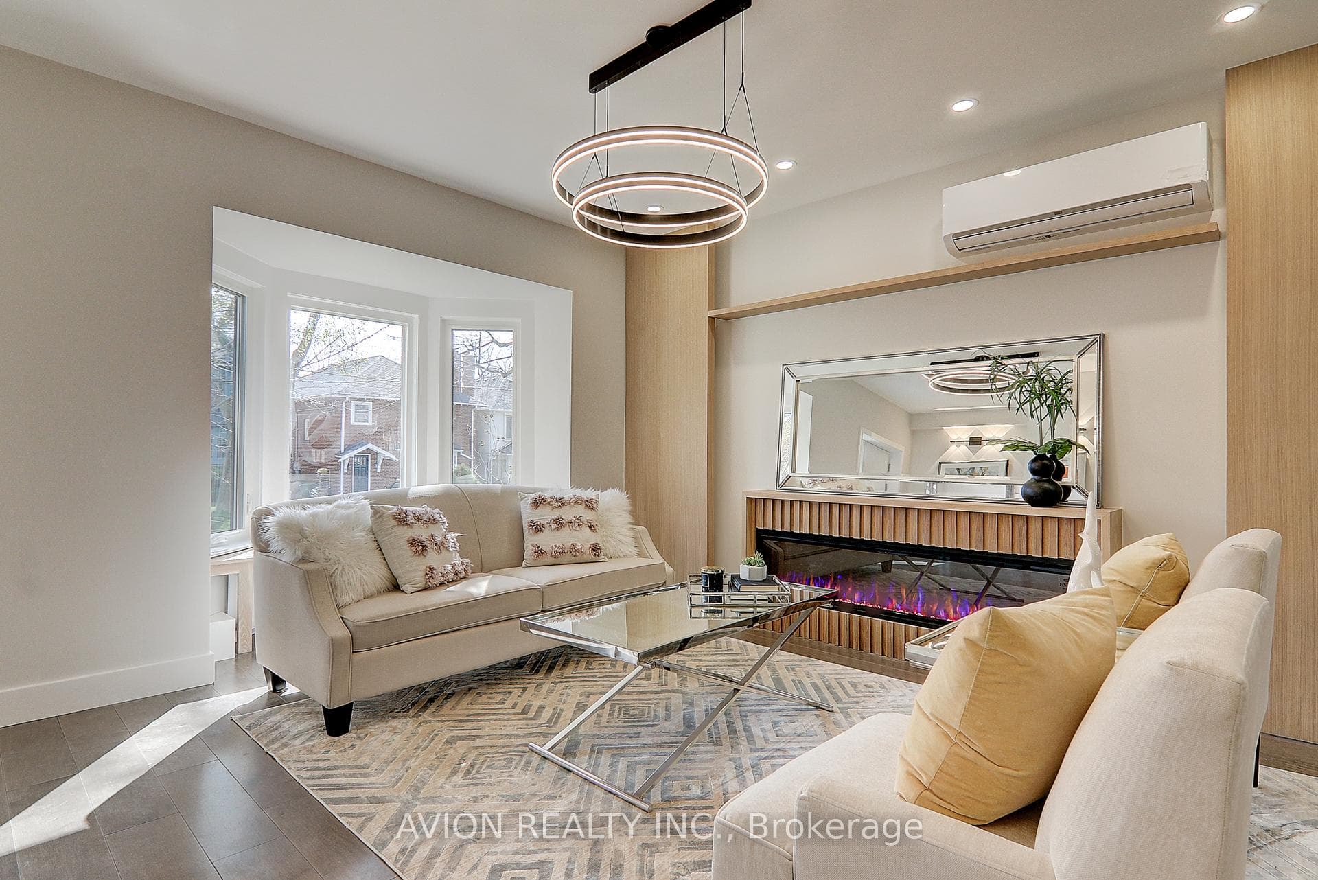 46 Braemar Avenue photo 3