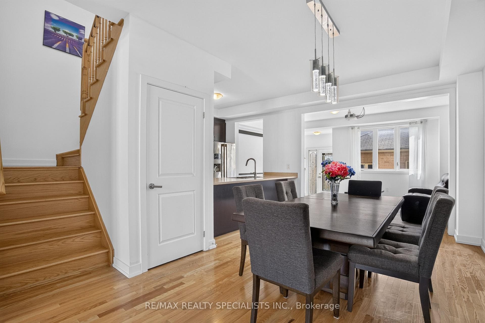 261 INSPIRE Boulevard photo 16