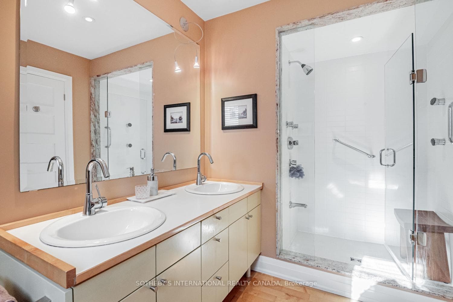 125 Weldrick Road Unit 20 photo 26