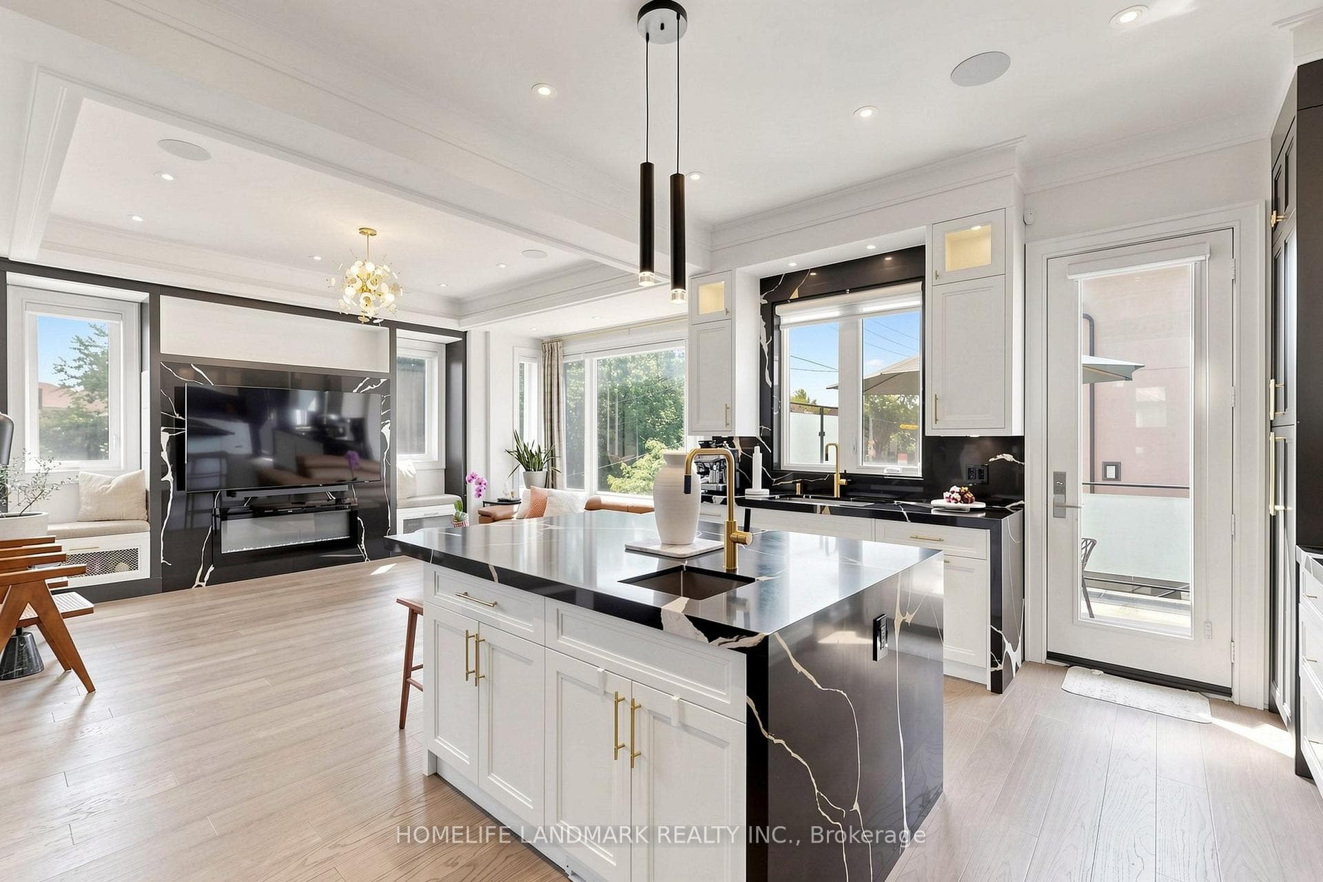 Kitchen-Custom countertops