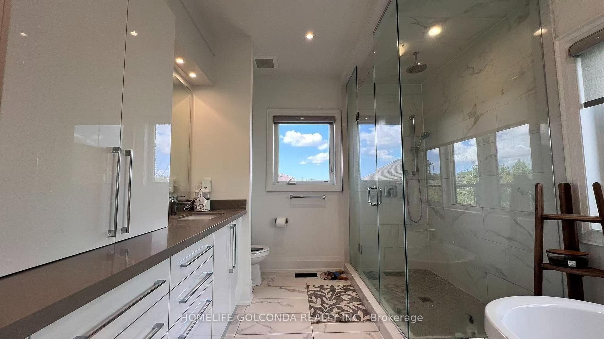 145 English Oak Drive photo 18