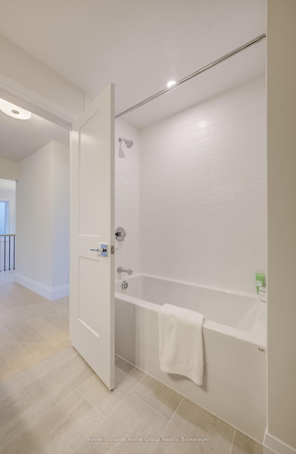 31 Nicholas Way photo 34