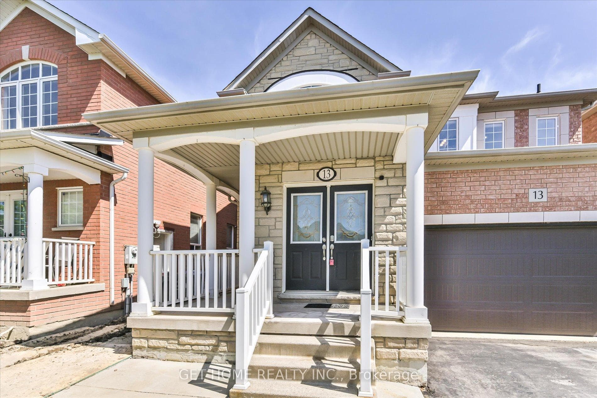 13 Sedgewick Circle photo 3