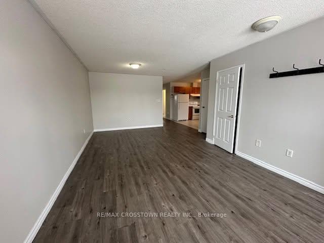 22 Larkin Drive photo 2