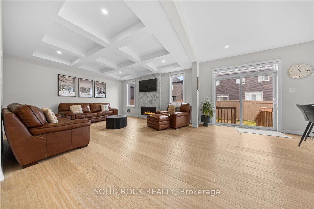 74 Ascari Road photo 10
