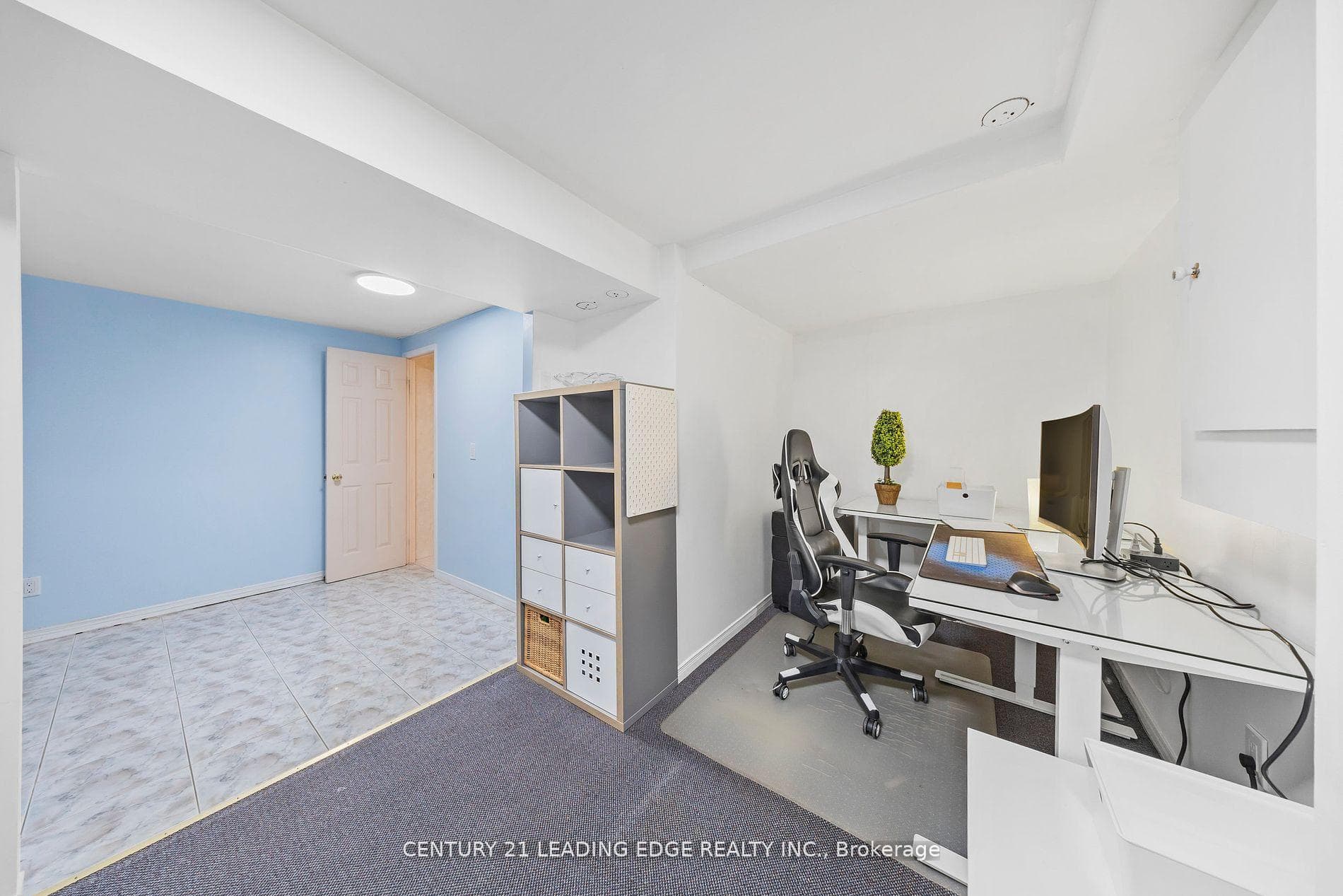 47 Peachtree Place photo 25