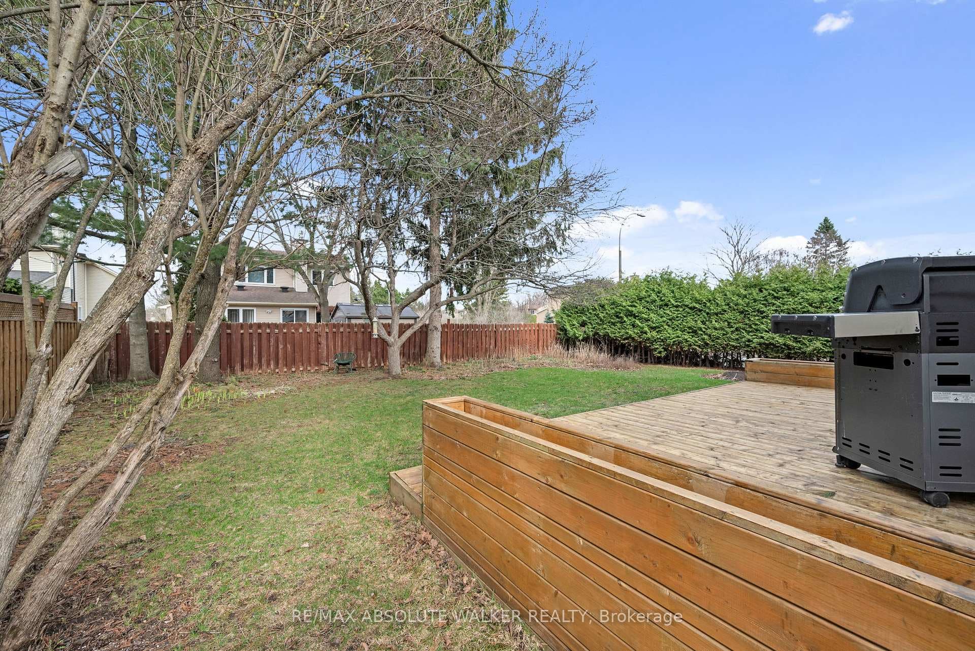 1849 Montereau Avenue photo 45