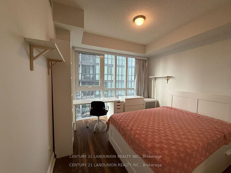 28 Ted Rogers Way Unit 2902 photo 10
