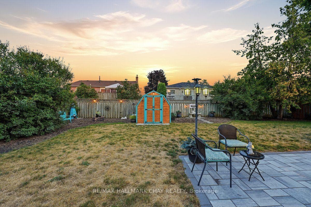 6 John James Drive photo 32