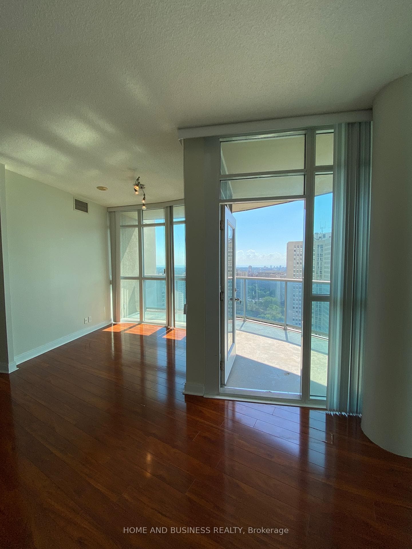 70 Absolute Avenue Unit 2505 photo 17