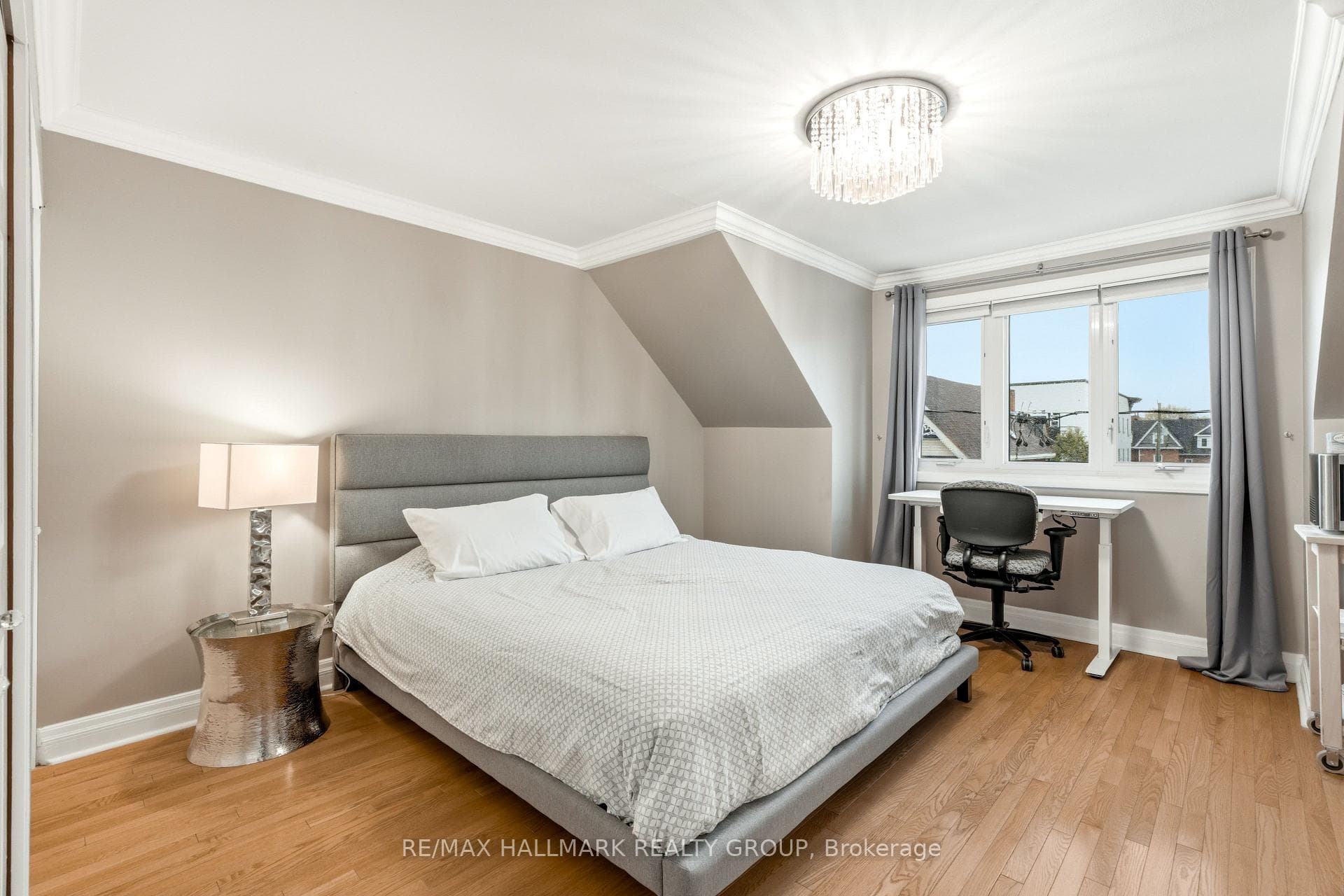 417 Daly Avenue photo 36