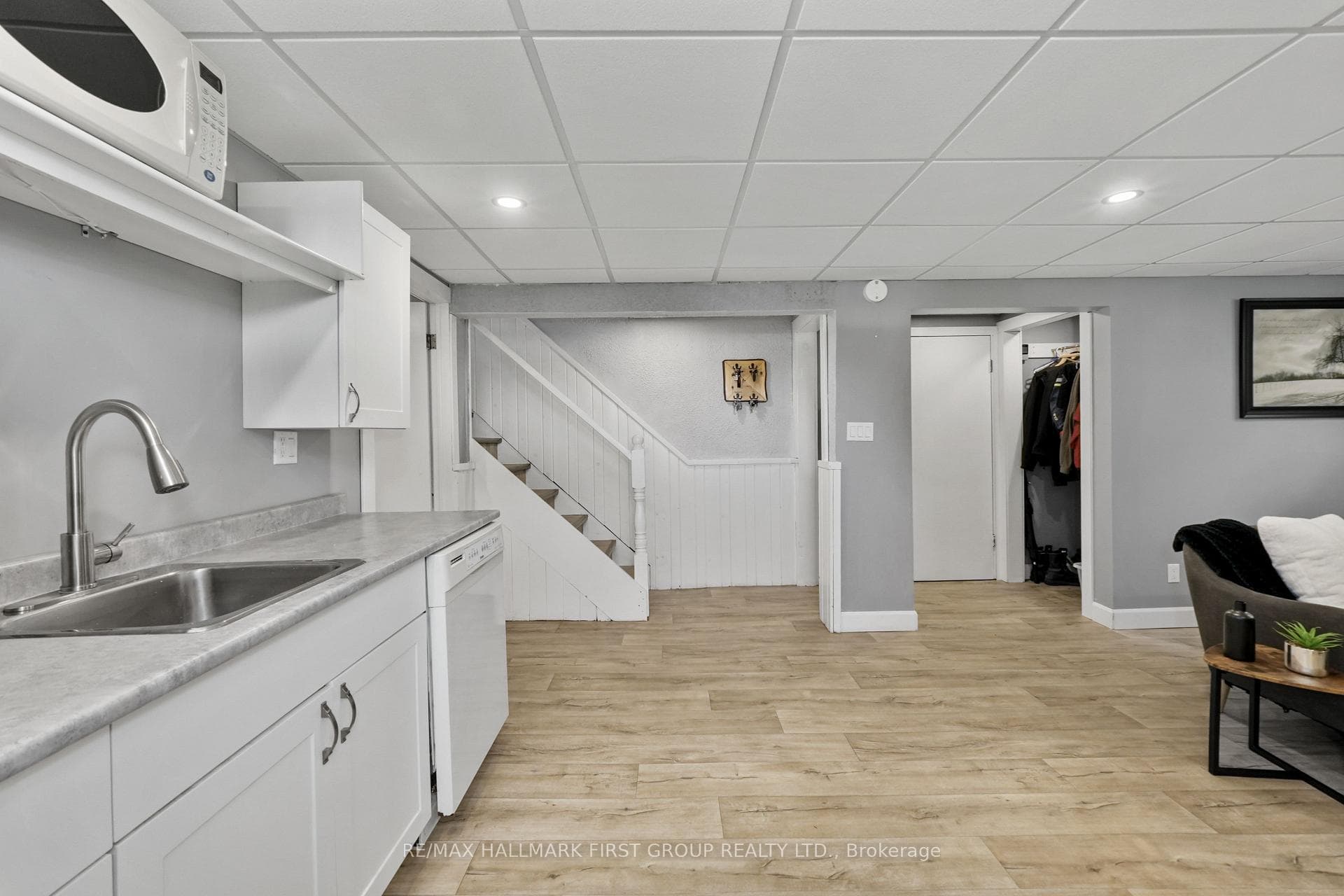 7638 Telephone Road photo 28