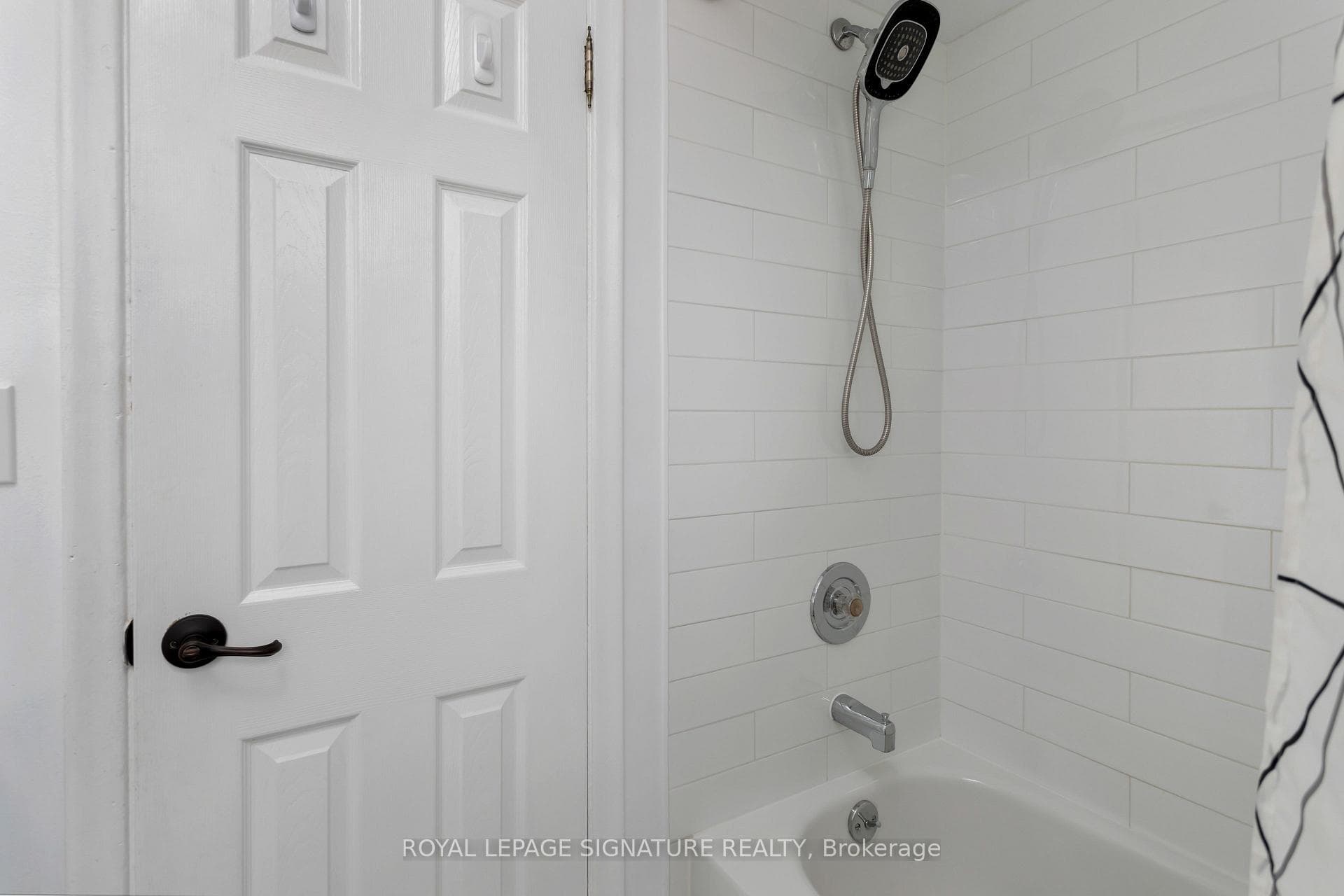 2330 Brookhurst Road photo 23