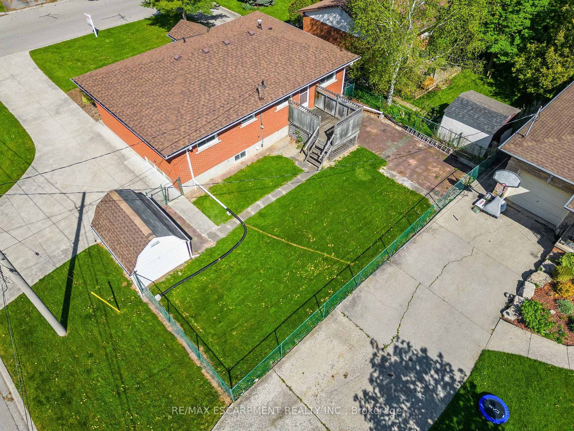 184 Heddle Street photo 37