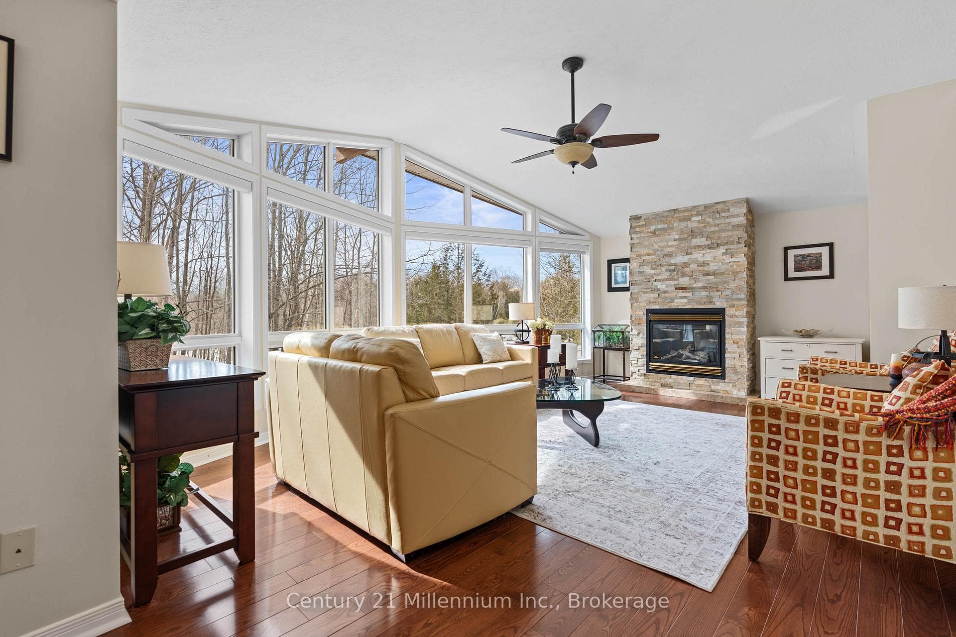 758341 Girl Guide Road photo 10