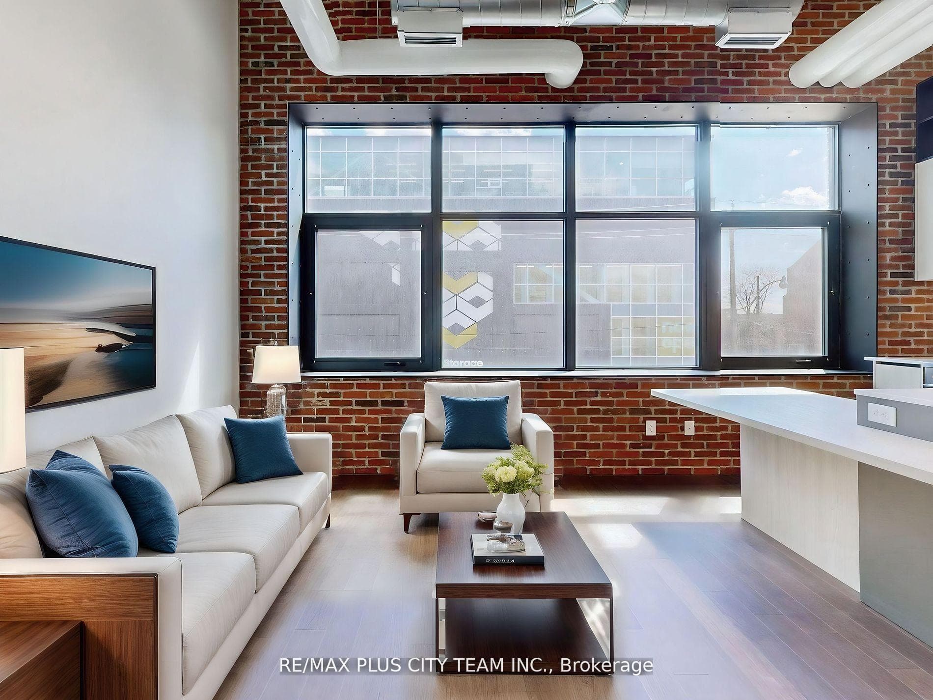 150 Logan Avenue Unit 206 photo 2