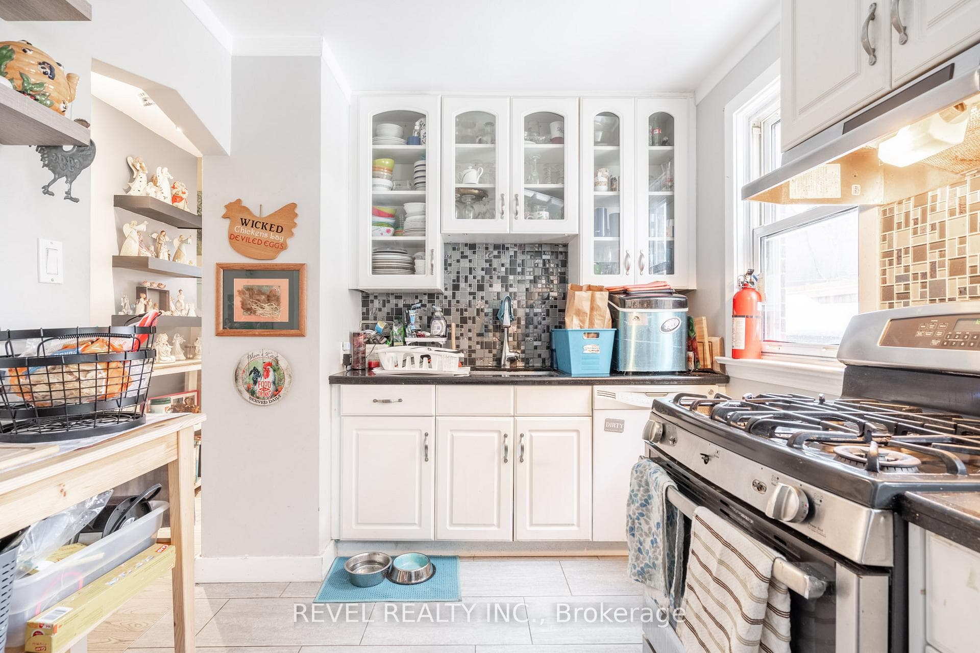 251 Glencairn Avenue photo 12