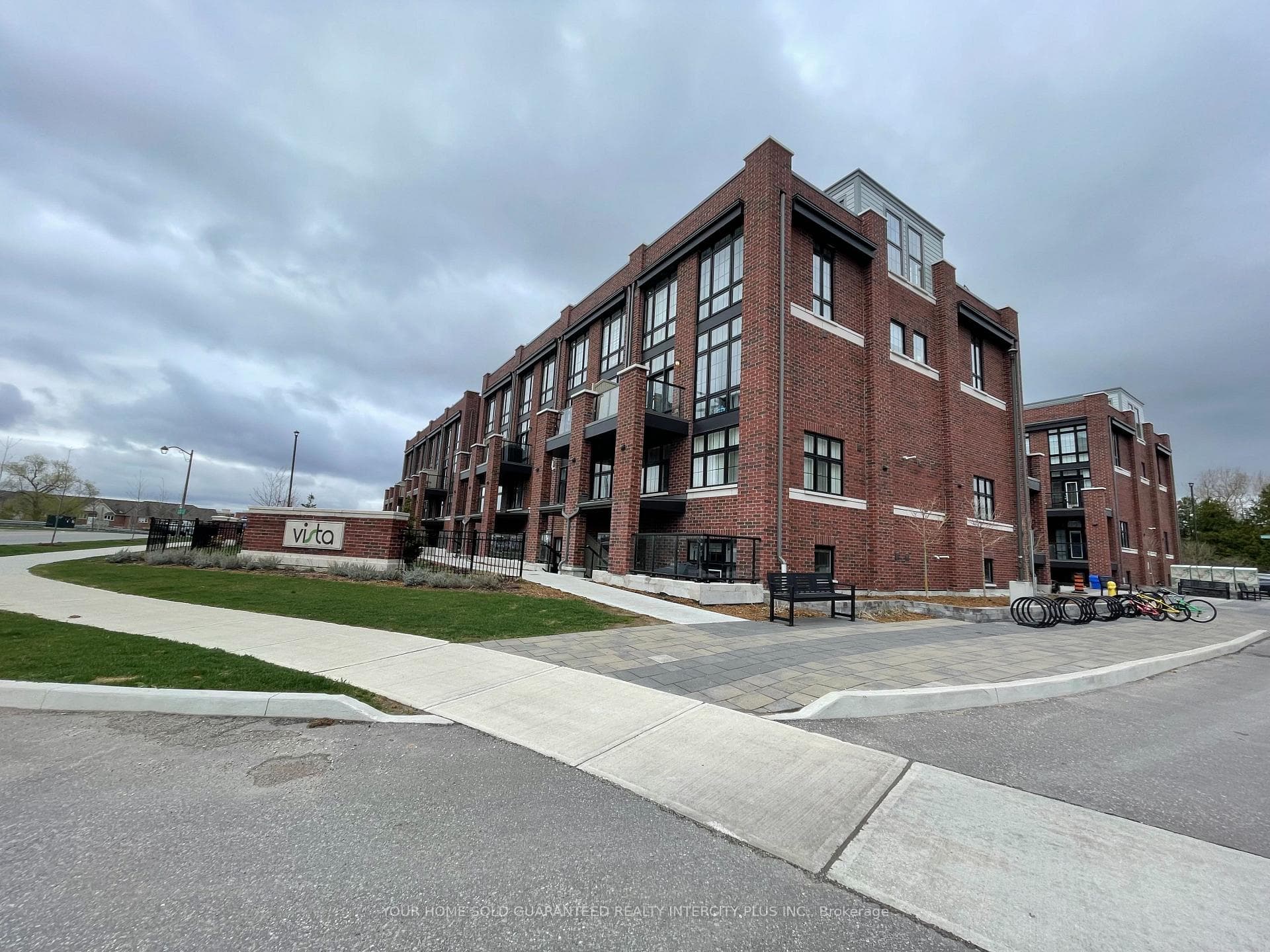 15 Whitaker Way Unit 127 photo 1
