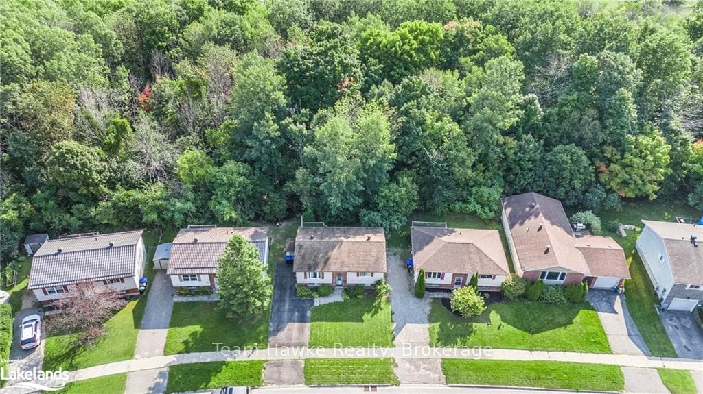 818 BIRCHWOOD Drive photo 28