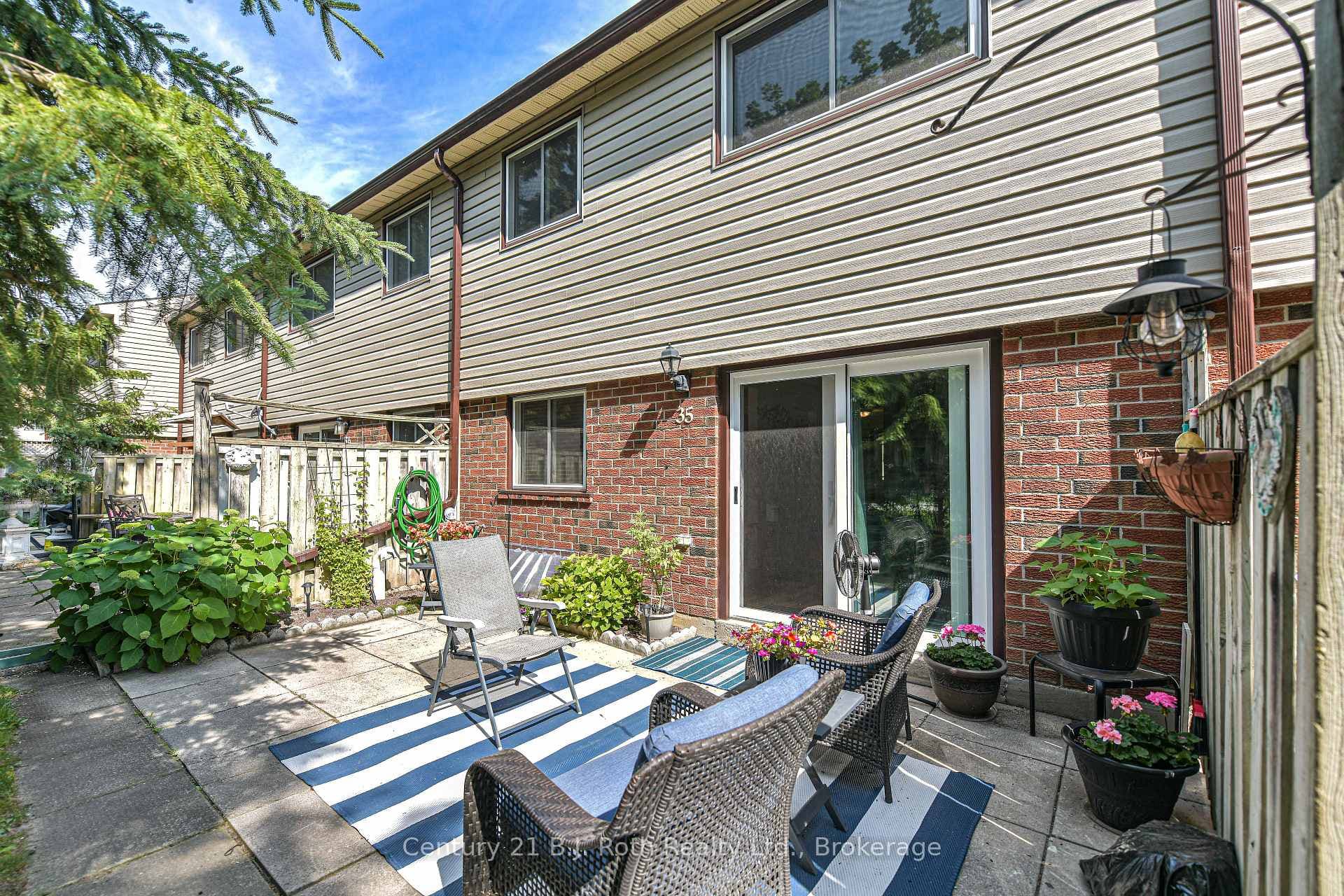 441 Barrie Road Unit 35 photo 40
