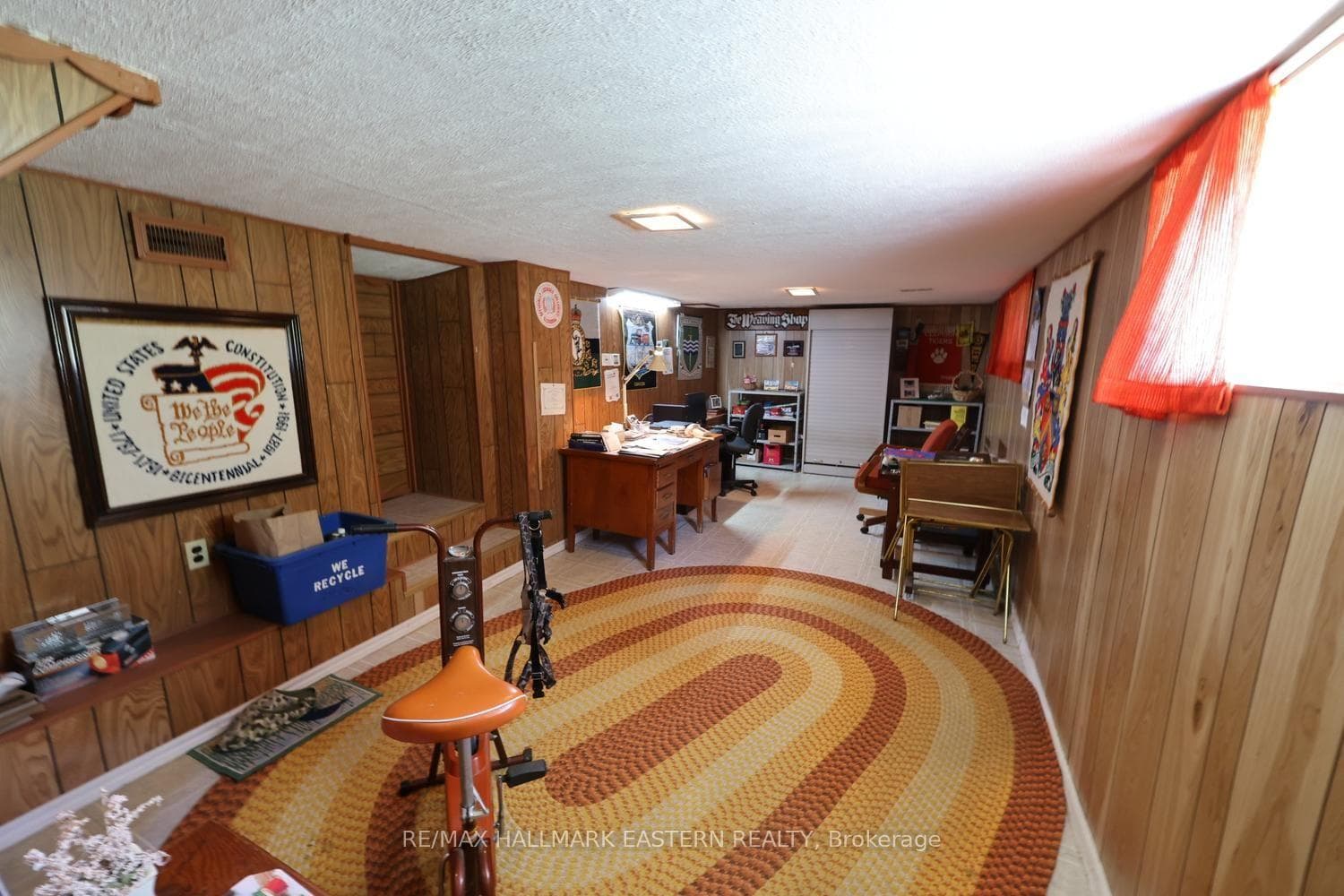 29 Oak Street photo 36