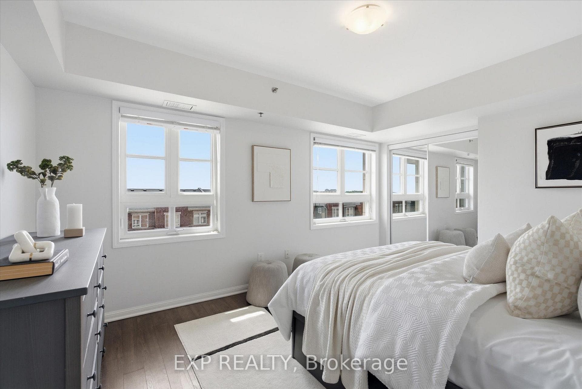 60 Baycliffe Crescent Unit 412A photo 13