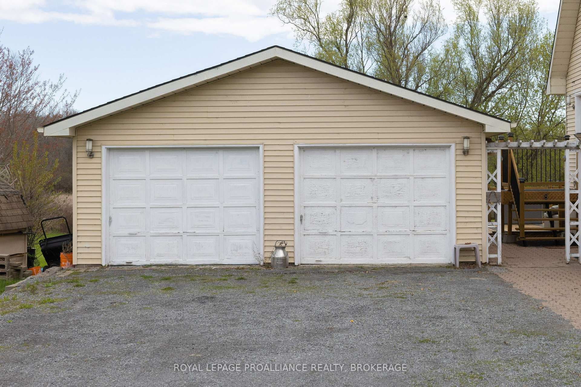 706 Spithead Road photo 33