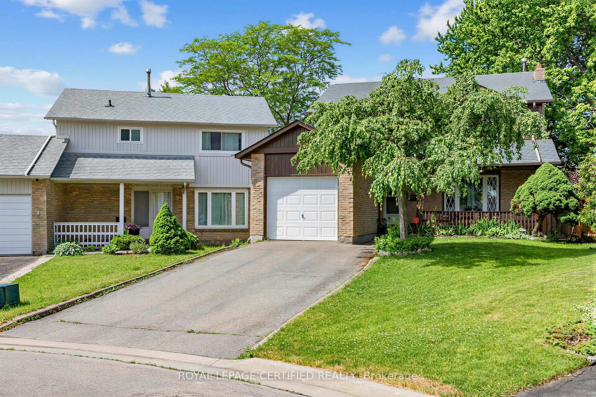 22 Borden Hill Court photo 1