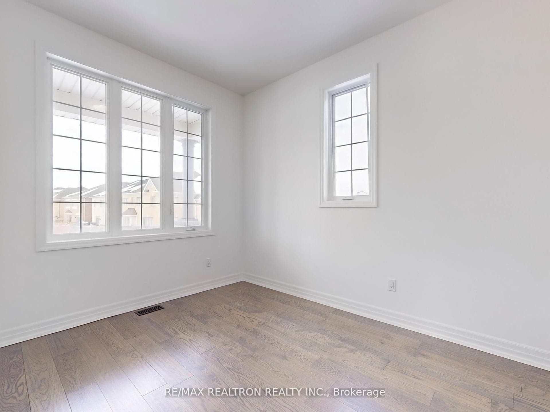 130 Frank Kelly Drive photo 12