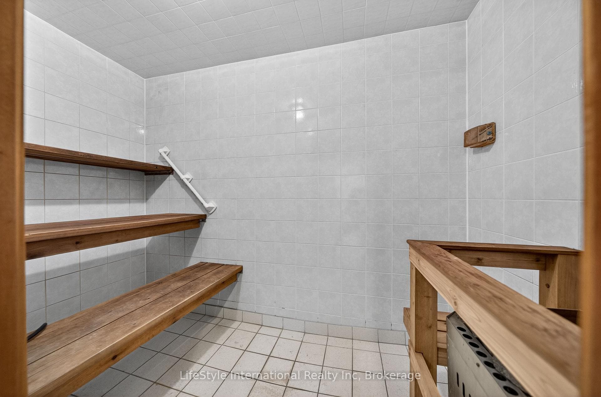 19 Woodlawn Road Unit 512 photo 46