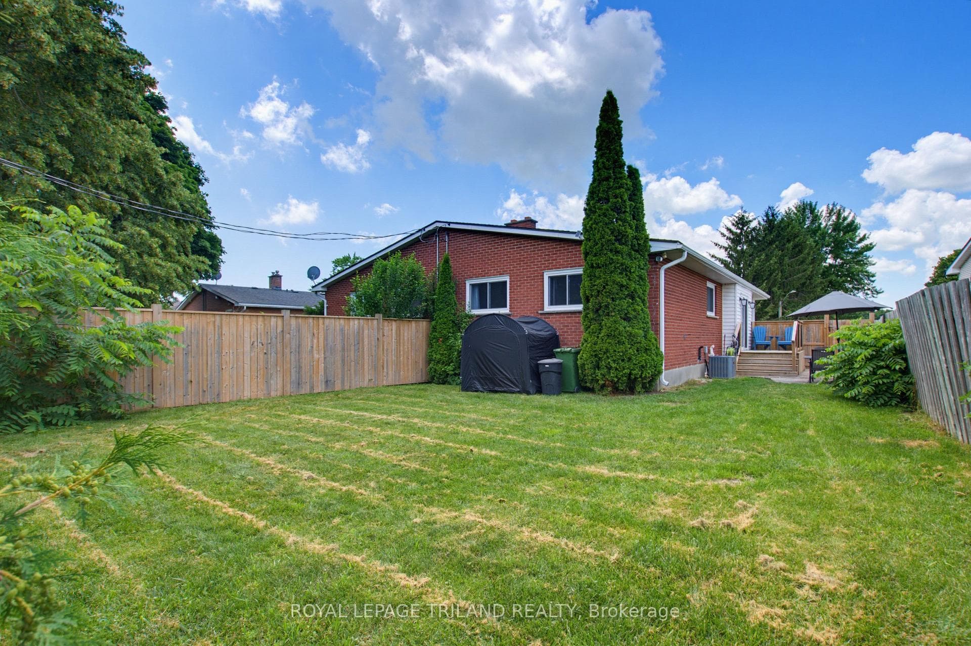 71 Joyce Street photo 33