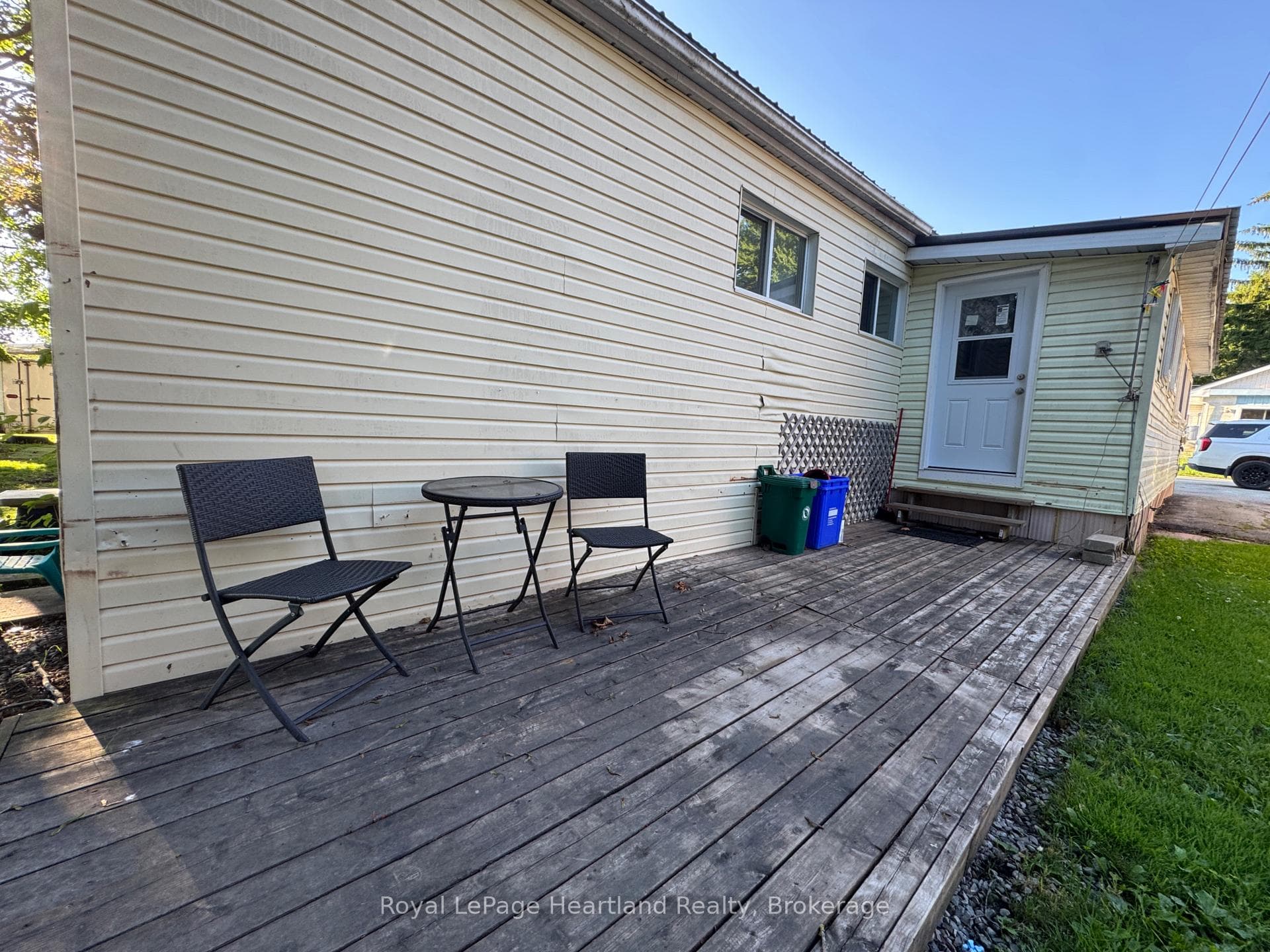 4 Trailer Park Road photo 15