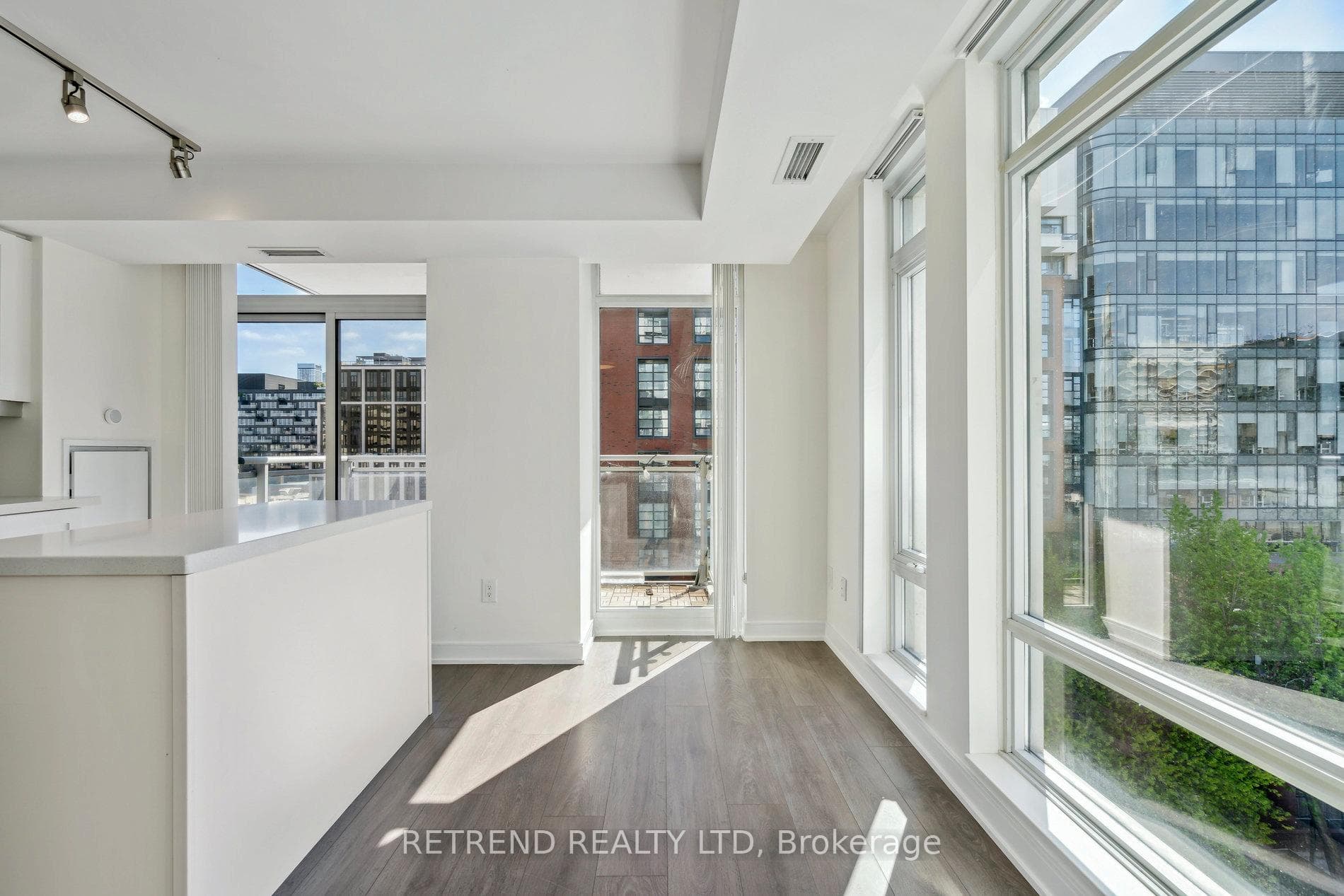 525 Adelaide Street Unit 1116 photo 20
