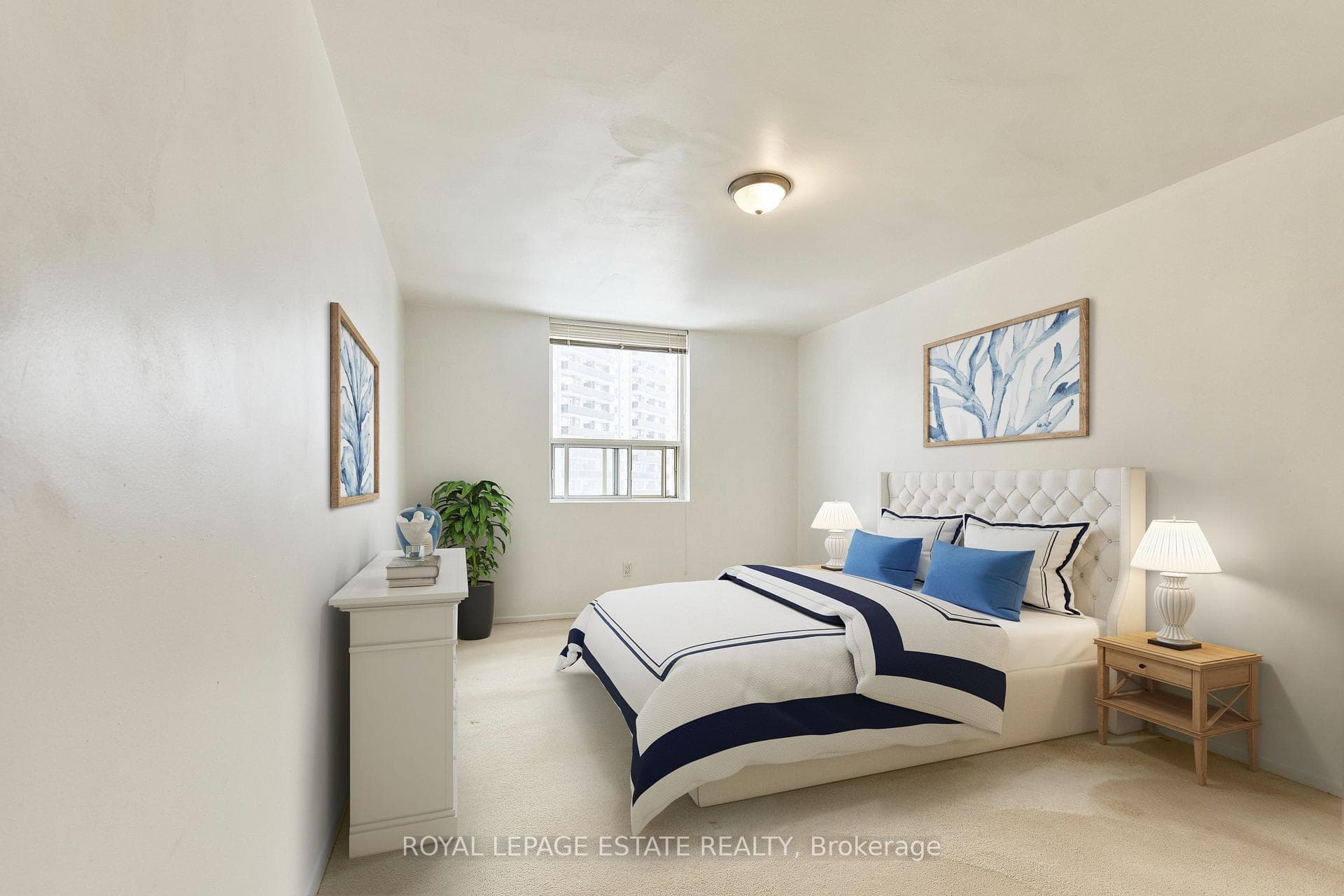 3420 Eglinton Avenue Unit 704 photo 6