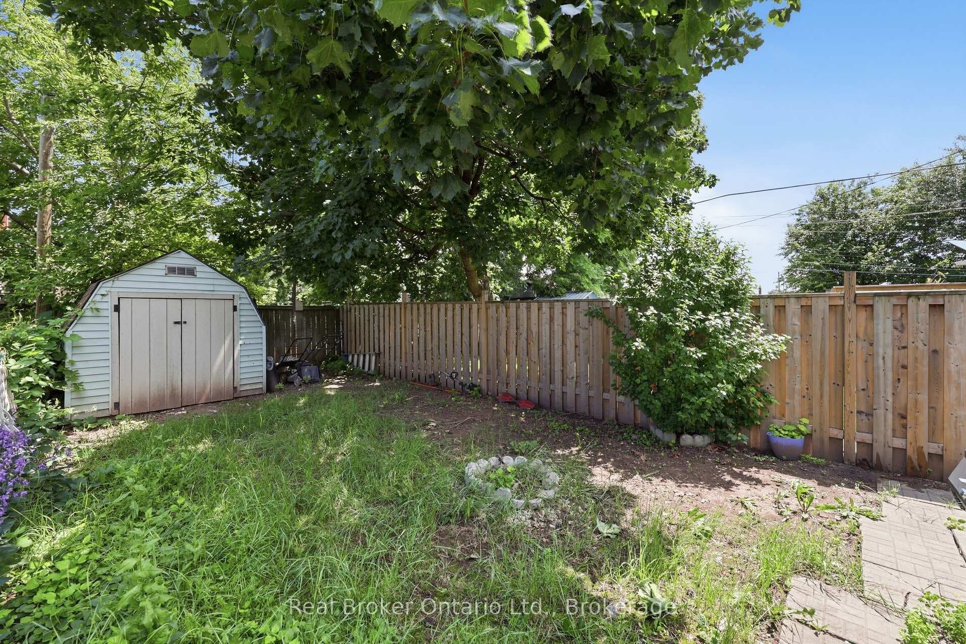 56 Harmony Avenue photo 27