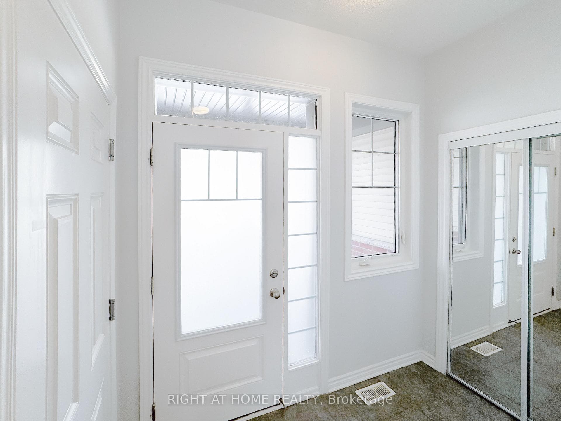 771 Brittanic Road photo 12