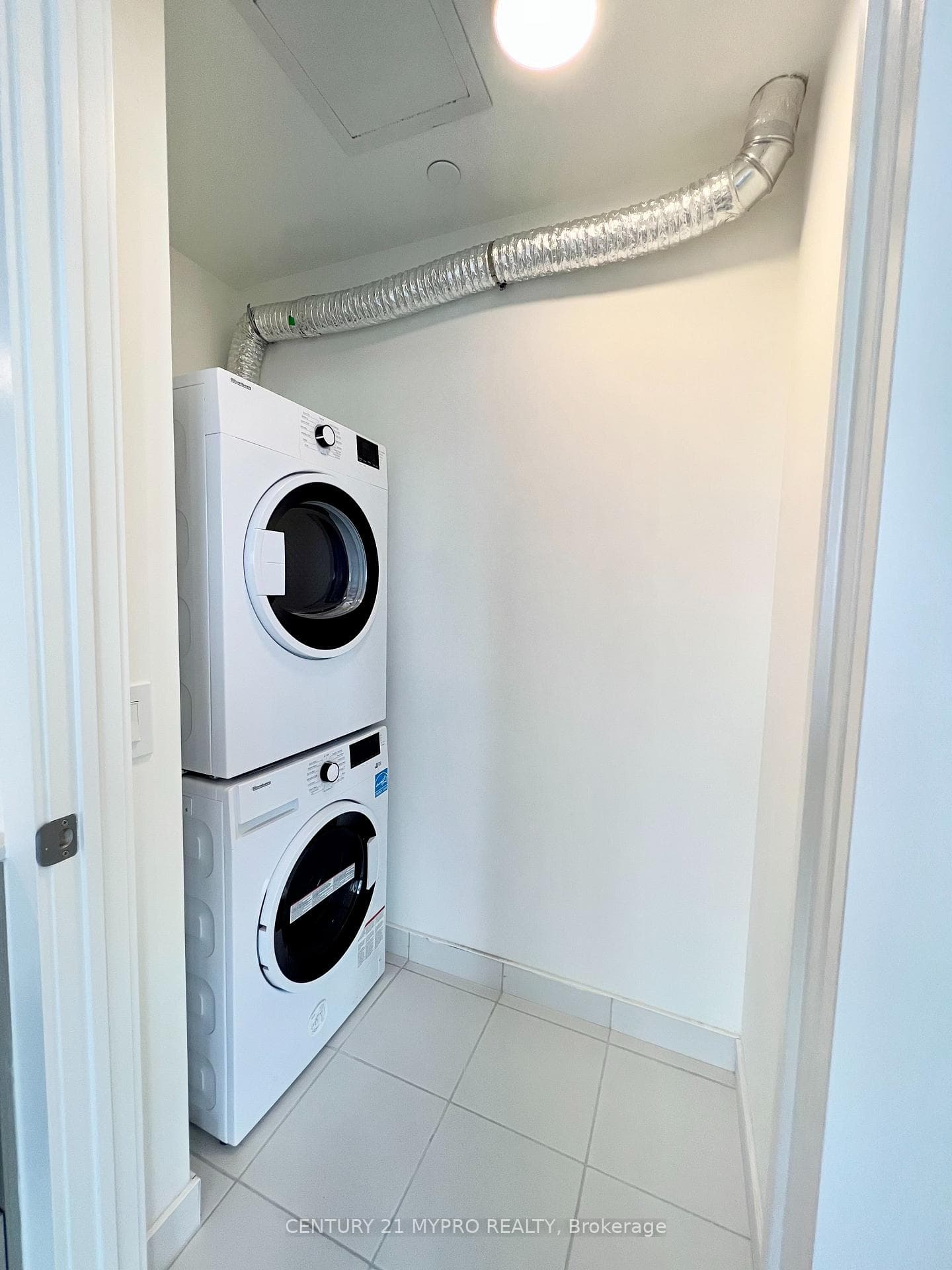 28 Ann Street Unit 1109 photo 9