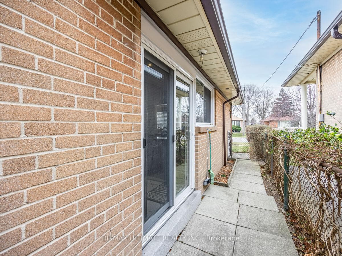 19 Brantwood Drive photo 28