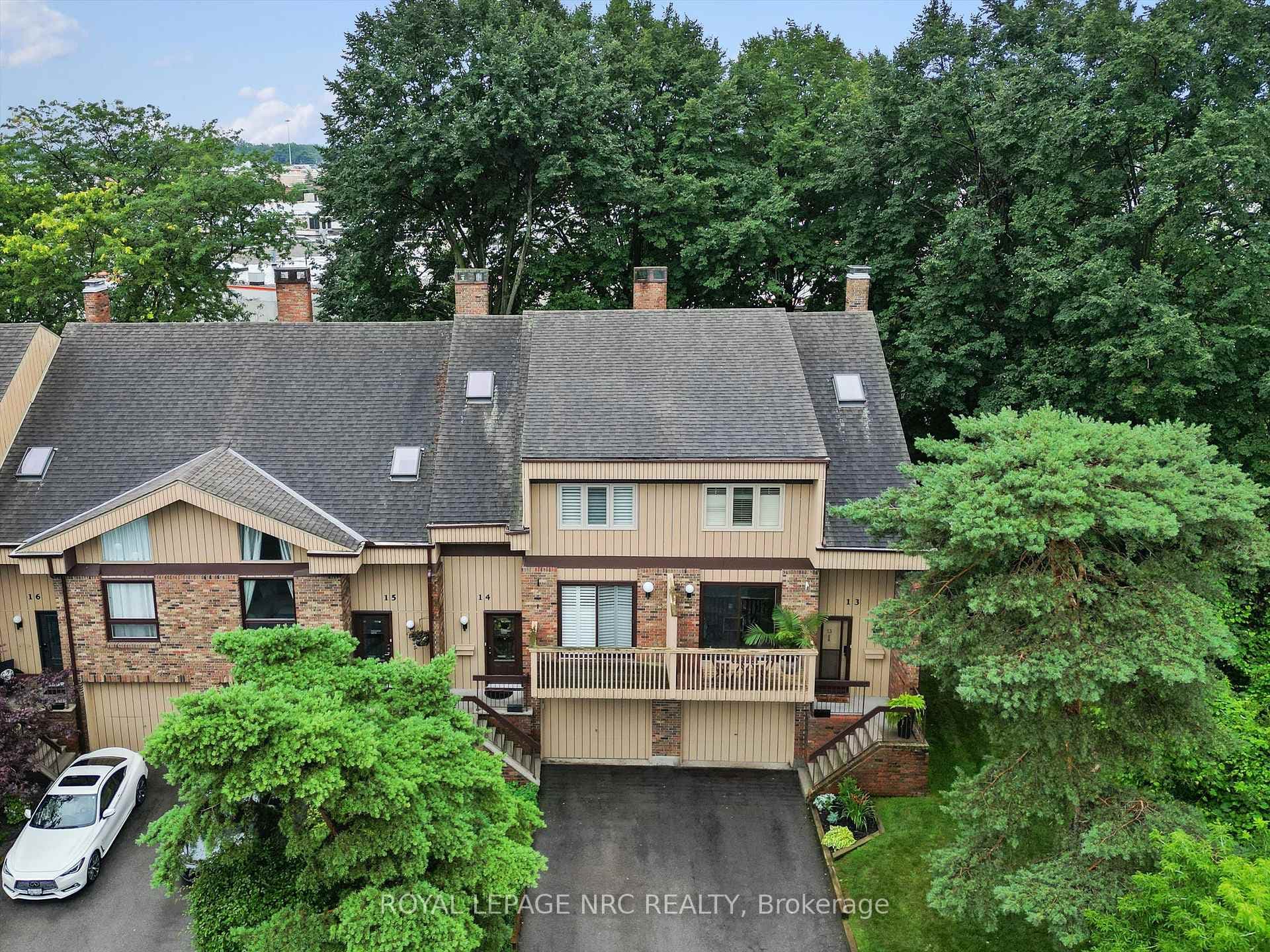 178 Scott Street Unit 14 photo 2
