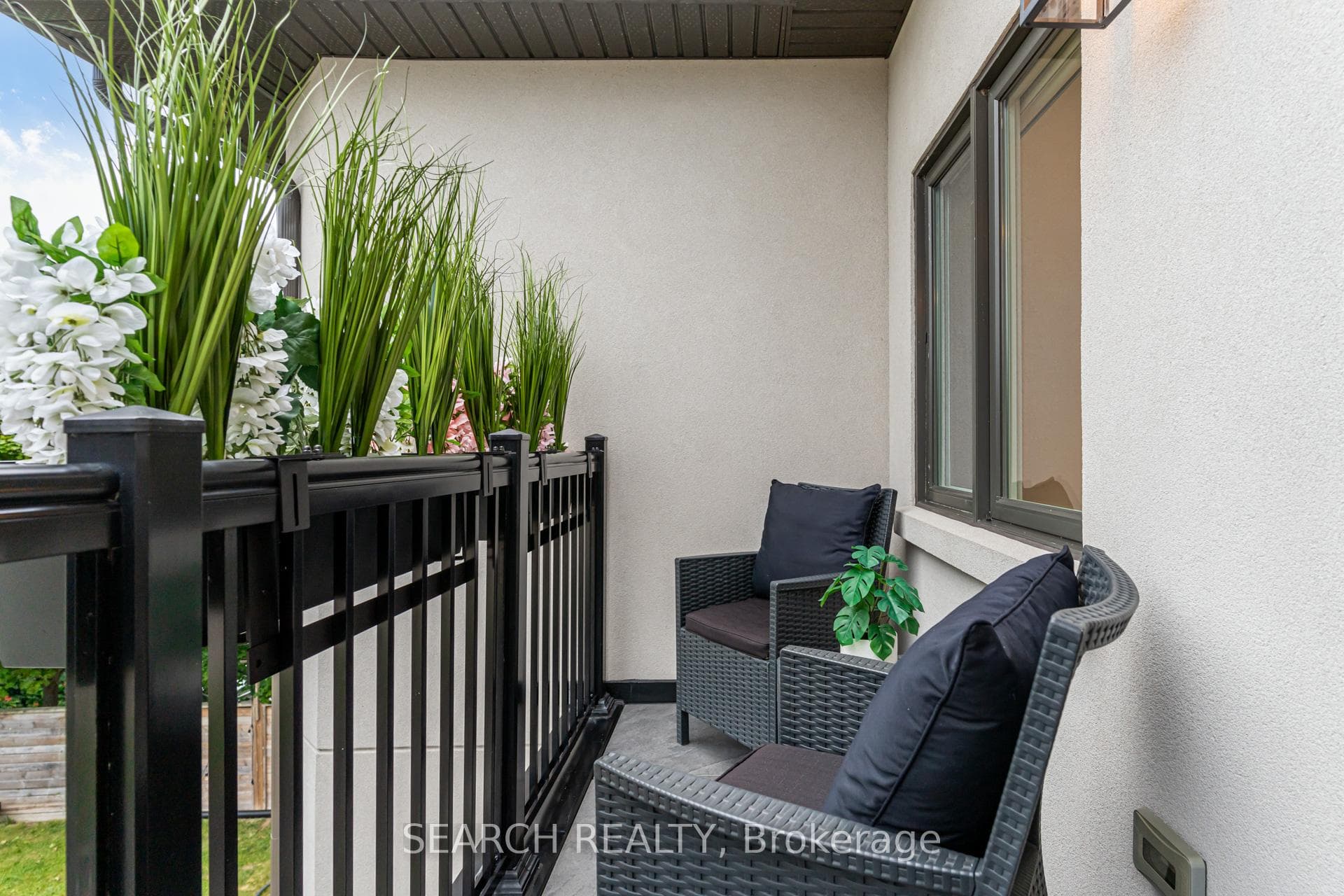 35 Harrison Avenue photo 17