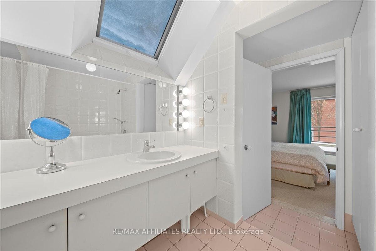 46 Waverley Street photo 31