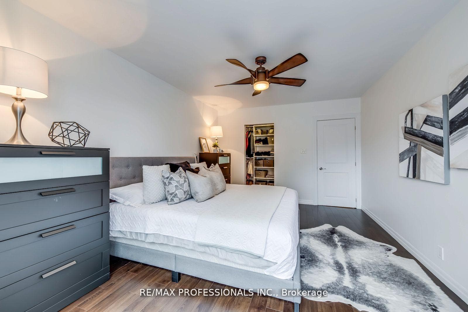 4345 Bloor Street Unit 51 photo 23