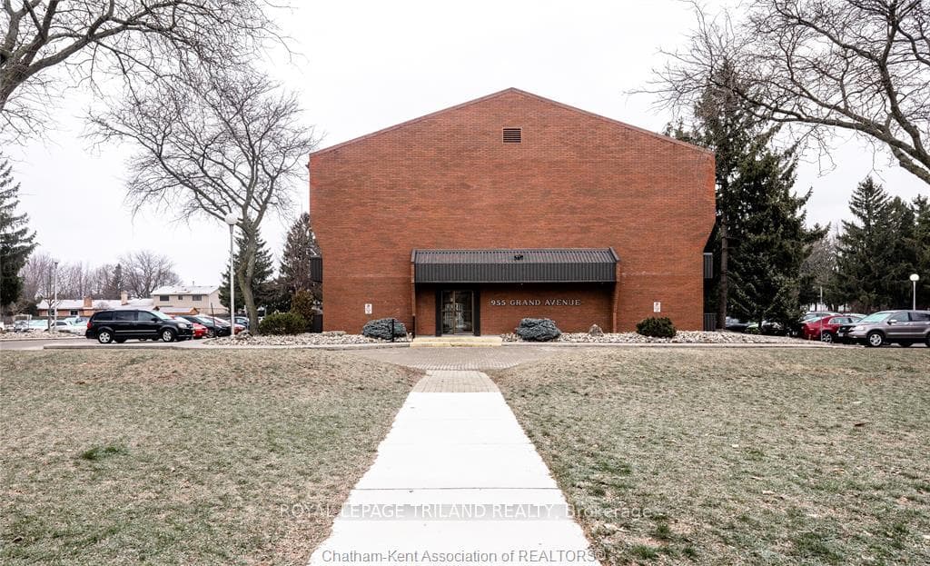955 Grand Avenue Unit 306 photo 10