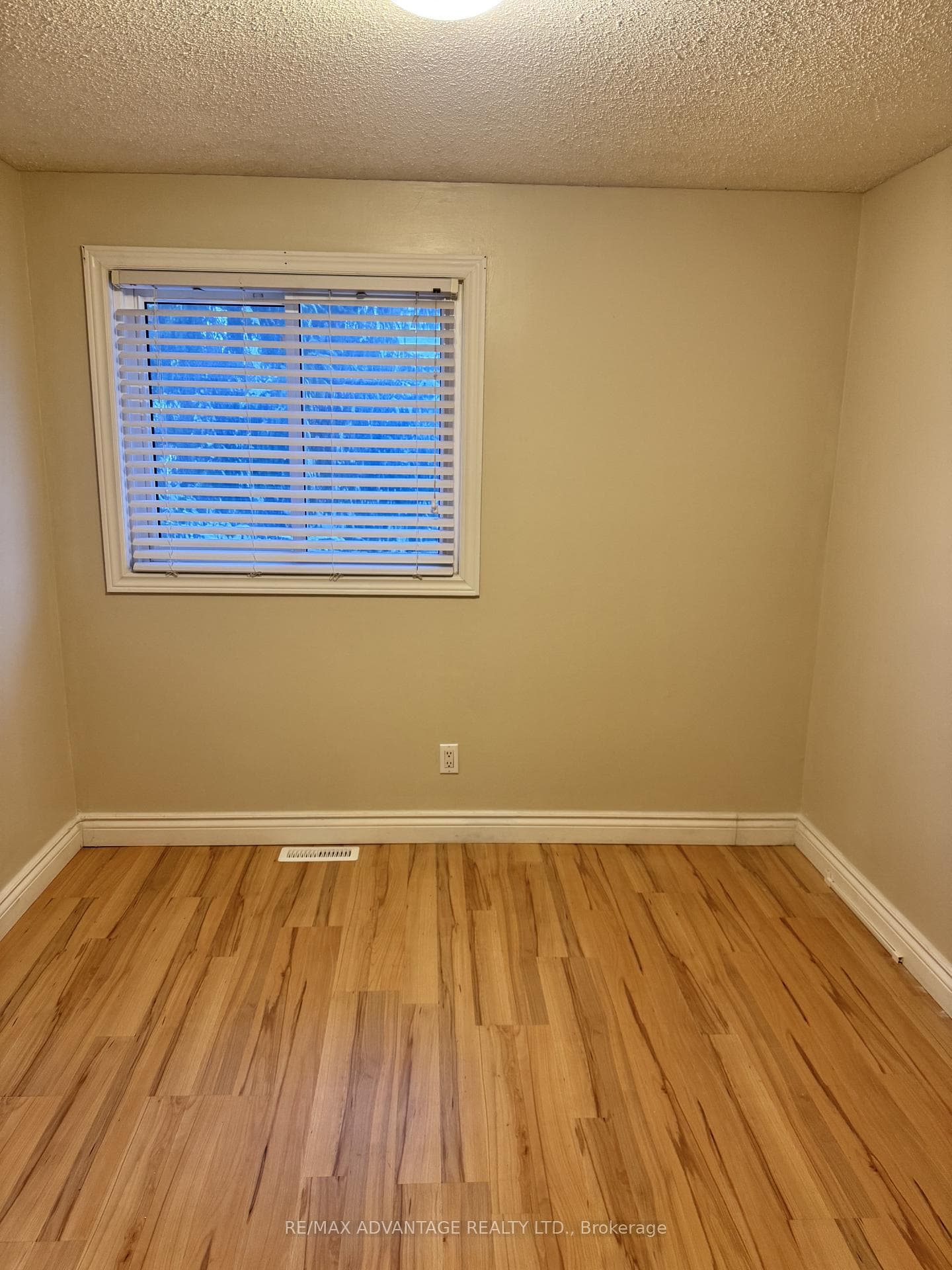 89 Highview Avenue Unit 15 photo 8