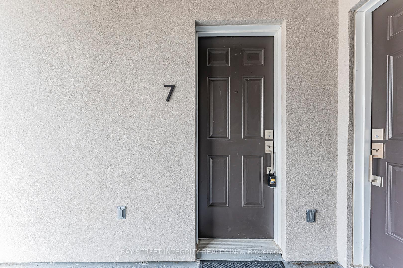 4045 Hickory Drive Unit 7 photo 4